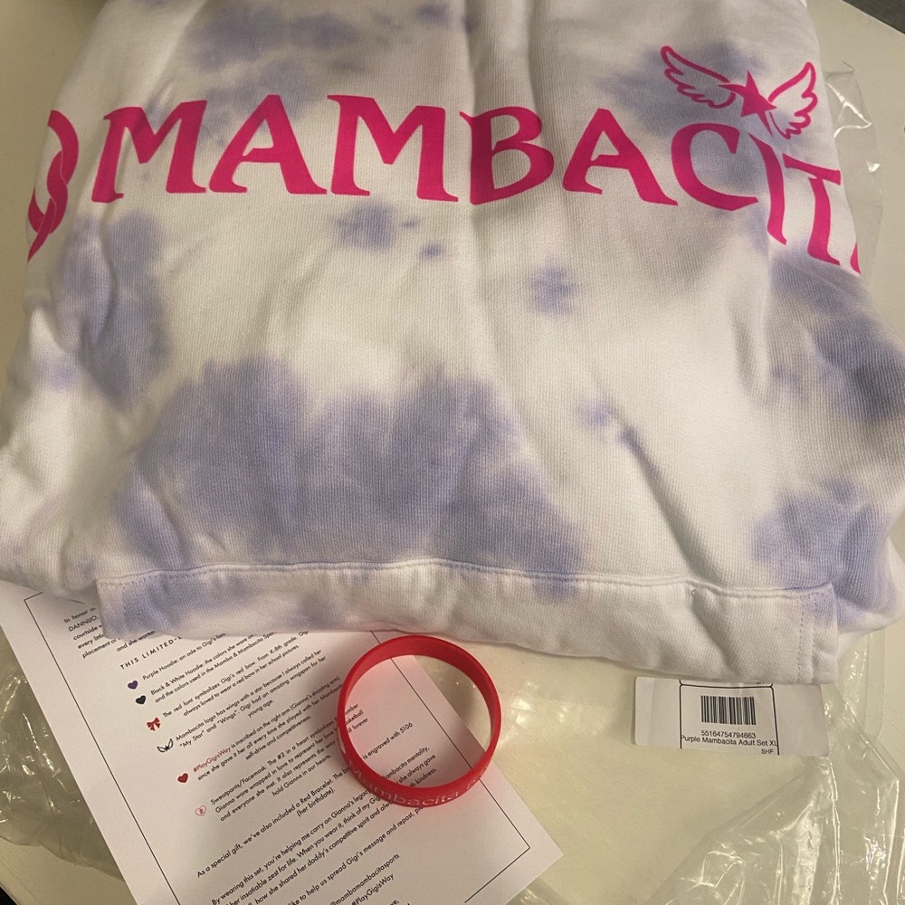 💜New! Limited Edition XL Mambacita Hoodie! Purple/Pink💜